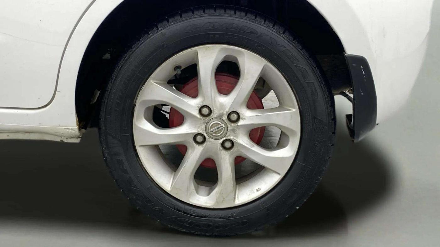 2014 Nissan Micra XV CVT, Petrol, Automatic, 80,472 km, Left Rear Wheel