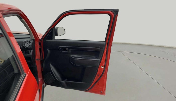 2022 Maruti S PRESSO VXI (O) CNG, CNG, Manual, 60,587 km, RHS Front Door
