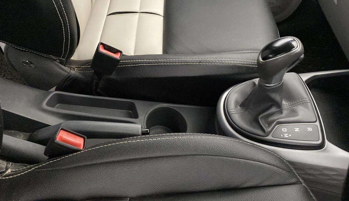 2020 Hyundai GRAND I10 NIOS SPORTZ AMT 1.2 KAPPA VTVT, CNG, Automatic, 50,841 km, Gear Lever