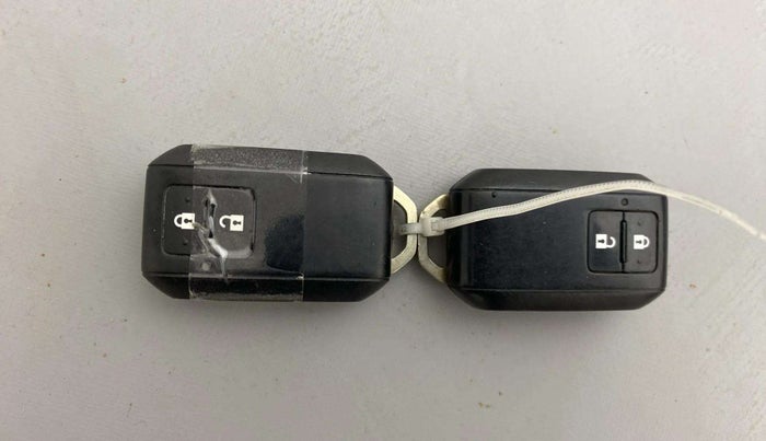 2019 Maruti Ertiga ZXI+ SHVS, Petrol, Manual, 92,689 km, Key Close Up