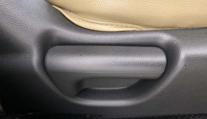 2021 Honda Jazz 1.2L I-VTEC ZX CVT, Petrol, Automatic, 33,116 km, Driver Side Adjustment Panel