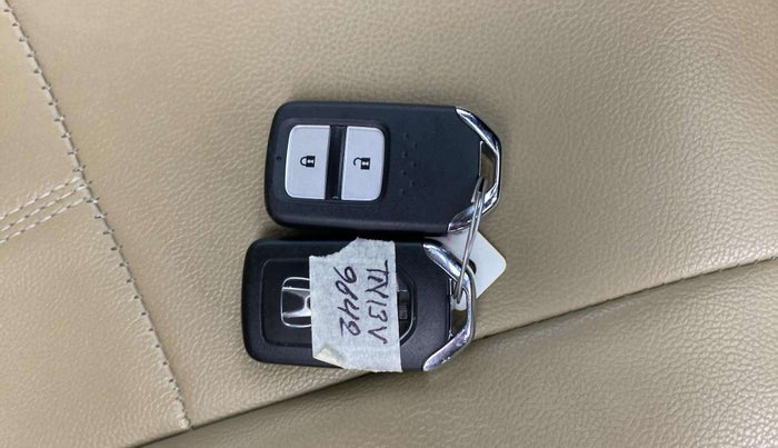 2021 Honda Jazz 1.2L I-VTEC ZX CVT, Petrol, Automatic, 33,116 km, Key Close Up