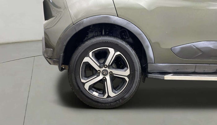 2023 Tata NEXON XZA PLUS LUX SUNROOF DUAL TONE PETROL, Petrol, Automatic, 39,824 km, Right Rear Wheel