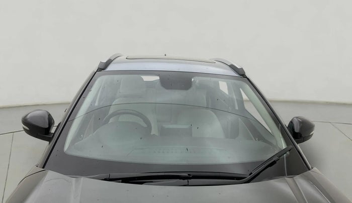 2023 Tata NEXON XZA PLUS LUX SUNROOF DUAL TONE PETROL, Petrol, Automatic, 39,824 km, Front Windshield