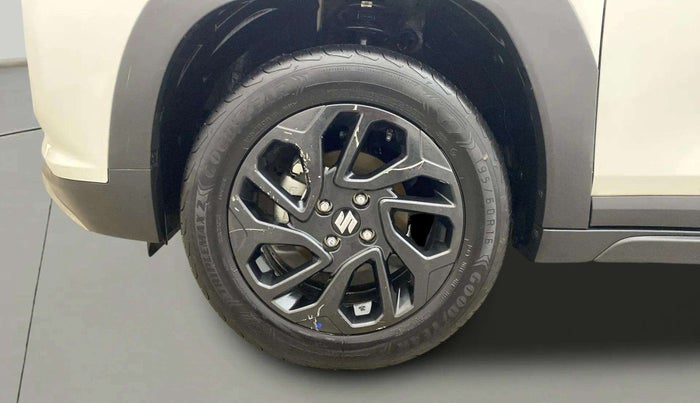 2023 Maruti FRONX DELTA PLUS 1.2MT, Petrol, Manual, 16,571 km, Left Front Wheel
