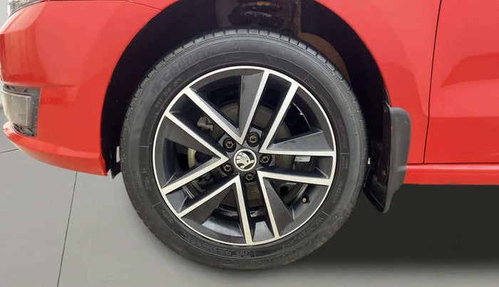 2018 Skoda Rapid STYLE 1.6 MPI AT, Petrol, Automatic, 27,718 km, Left Front Wheel