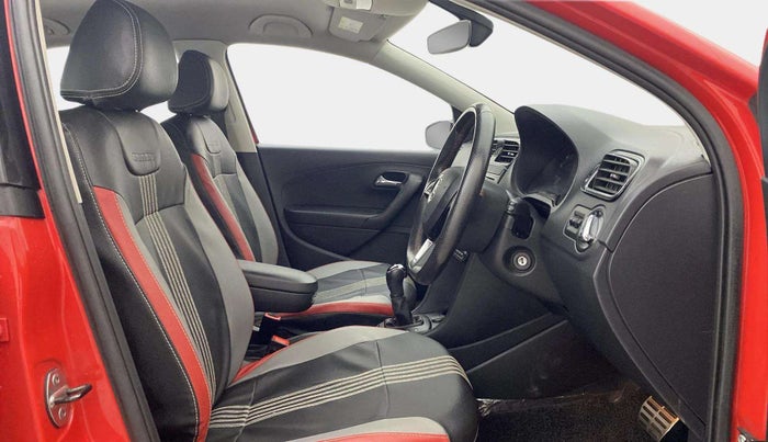2018 Skoda Rapid STYLE 1.6 MPI AT, Petrol, Automatic, 27,718 km, Right Side Front Door Cabin