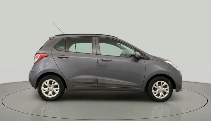 2018 Hyundai Grand i10 SPORTZ 1.2 KAPPA VTVT, Petrol, Manual, 53,997 km, Right Side View
