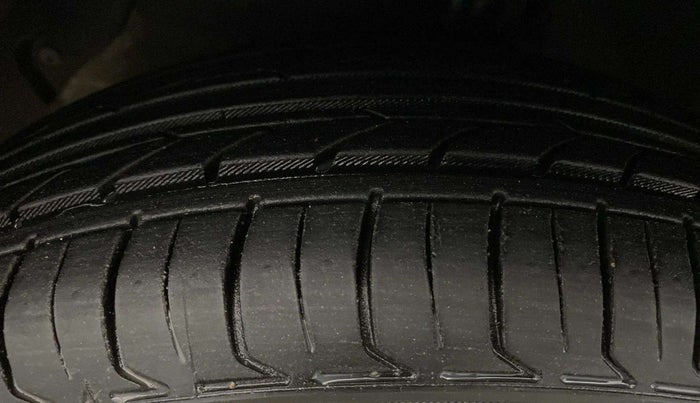 2018 Hyundai Grand i10 SPORTZ 1.2 KAPPA VTVT, Petrol, Manual, 53,997 km, Left Front Tyre Tread