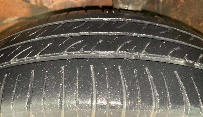 2016 Maruti Alto K10 VXI AMT, Petrol, Automatic, 72,660 km, Left Front Tyre Tread