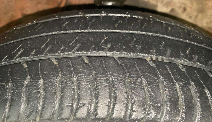 2016 Maruti Alto K10 VXI AMT, Petrol, Automatic, 72,660 km, Right Front Tyre Tread