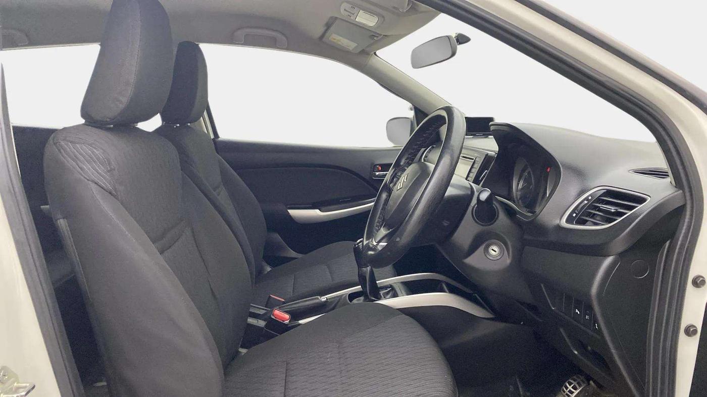 2018 Maruti Baleno DELTA PETROL 1.2, Petrol, Manual, 62,287 km, Right Side Front Door Cabin
