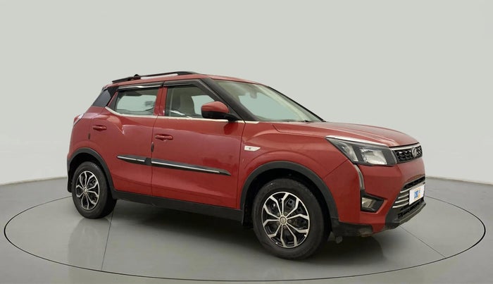 2020 Mahindra XUV300 W4 1.2 PETROL, Petrol, Manual, 20,148 km, Right Front Diagonal