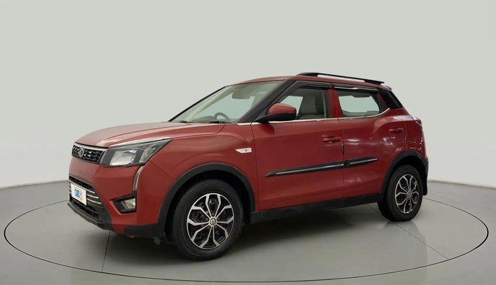2020 Mahindra XUV300 W4 1.2 PETROL, Petrol, Manual, 20,148 km, Left Front Diagonal