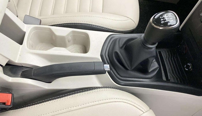 2020 Mahindra XUV300 W4 1.2 PETROL, Petrol, Manual, 20,148 km, Gear Lever