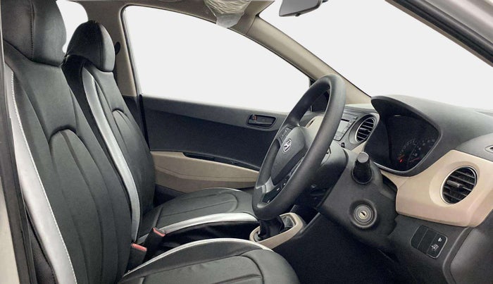 2018 Hyundai Xcent E+, Petrol, Manual, 42,470 km, Right Side Front Door Cabin