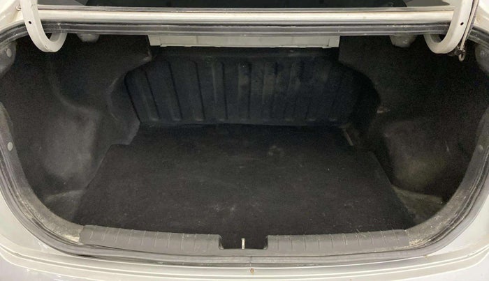 2018 Hyundai Xcent E+, Petrol, Manual, 42,470 km, Boot Inside