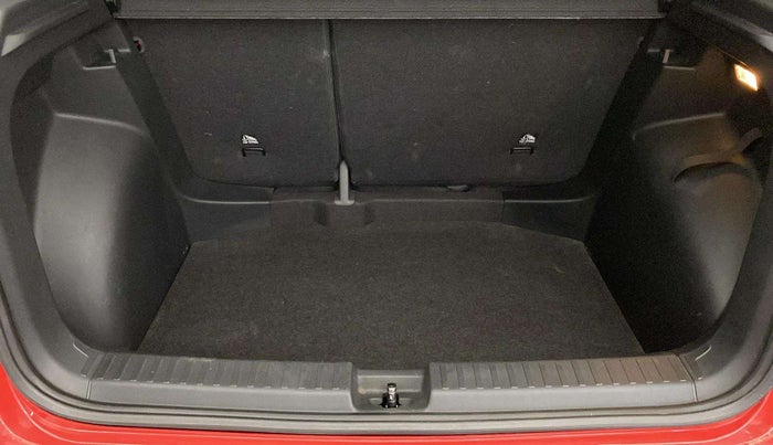 2021 Skoda KUSHAQ AMBITION 1.0L TSI AT, Petrol, Automatic, 34,816 km, Boot Inside