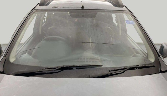 2013 Renault Duster RXL PETROL, Petrol, Manual, 90,416 km, Front Windshield