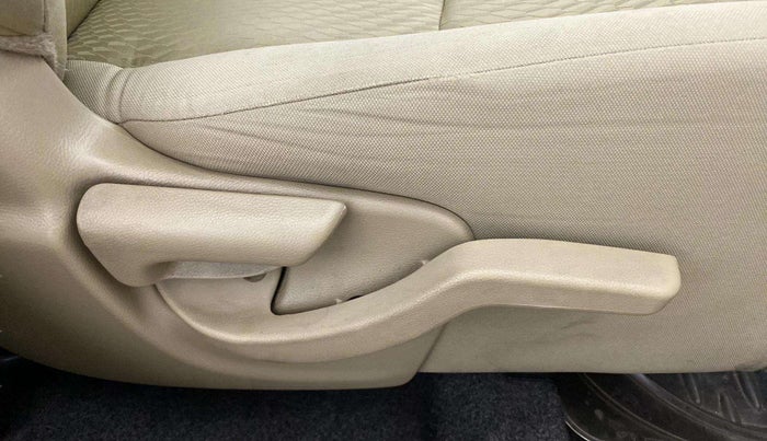 2014 Honda Amaze 1.2L I-VTEC S, Petrol, Manual, 53,718 km, Driver Side Adjustment Panel
