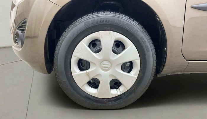 2014 Maruti Ritz VXI, Petrol, Manual, 61,983 km, Left Front Wheel