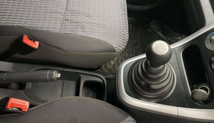 2014 Maruti Ritz VXI, Petrol, Manual, 61,983 km, Gear Lever