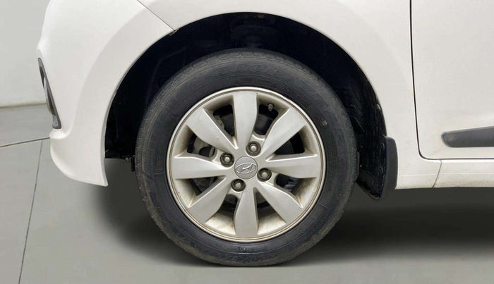 2015 Hyundai Xcent SX 1.2, Petrol, Manual, 34,280 km, Left Front Wheel