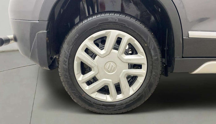 2022 Maruti Vitara Brezza VXI, Petrol, Manual, 22,887 km, Right Rear Wheel