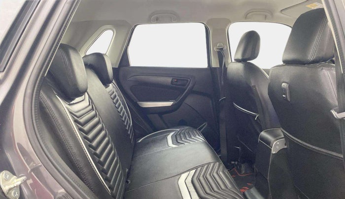2022 Maruti Vitara Brezza VXI, Petrol, Manual, 22,887 km, Right Side Rear Door Cabin