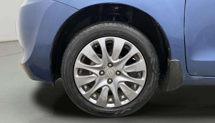 2016 Maruti Baleno ALPHA PETROL 1.2, Petrol, Manual, 86,589 km, Left Front Wheel