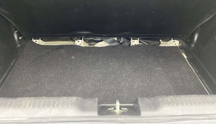 2019 Maruti Swift VXI, Petrol, Manual, 78,233 km, Boot Inside