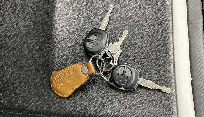 2019 Maruti Swift VXI, Petrol, Manual, 78,233 km, Key Close Up
