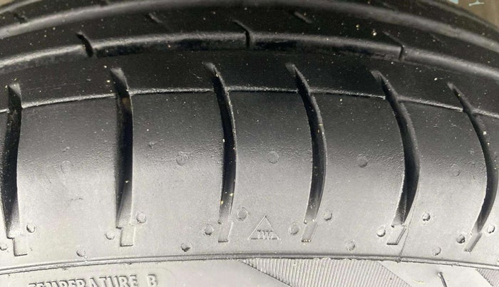 2019 Maruti Swift VXI, Petrol, Manual, 78,233 km, Left Front Tyre Tread