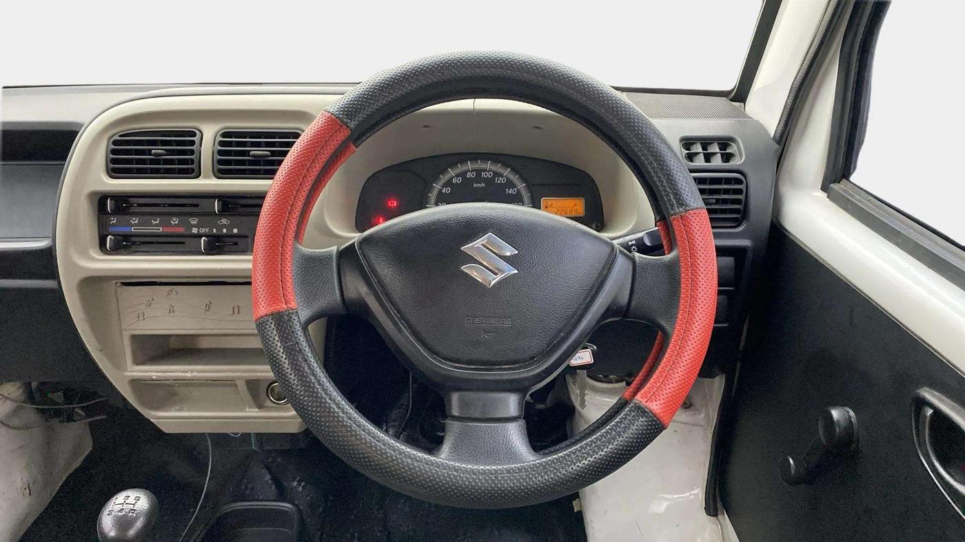 2020 Maruti Eeco 5 STR WITH A/C+HTR, Petrol, Manual, 22,918 km, Steering Wheel Close Up