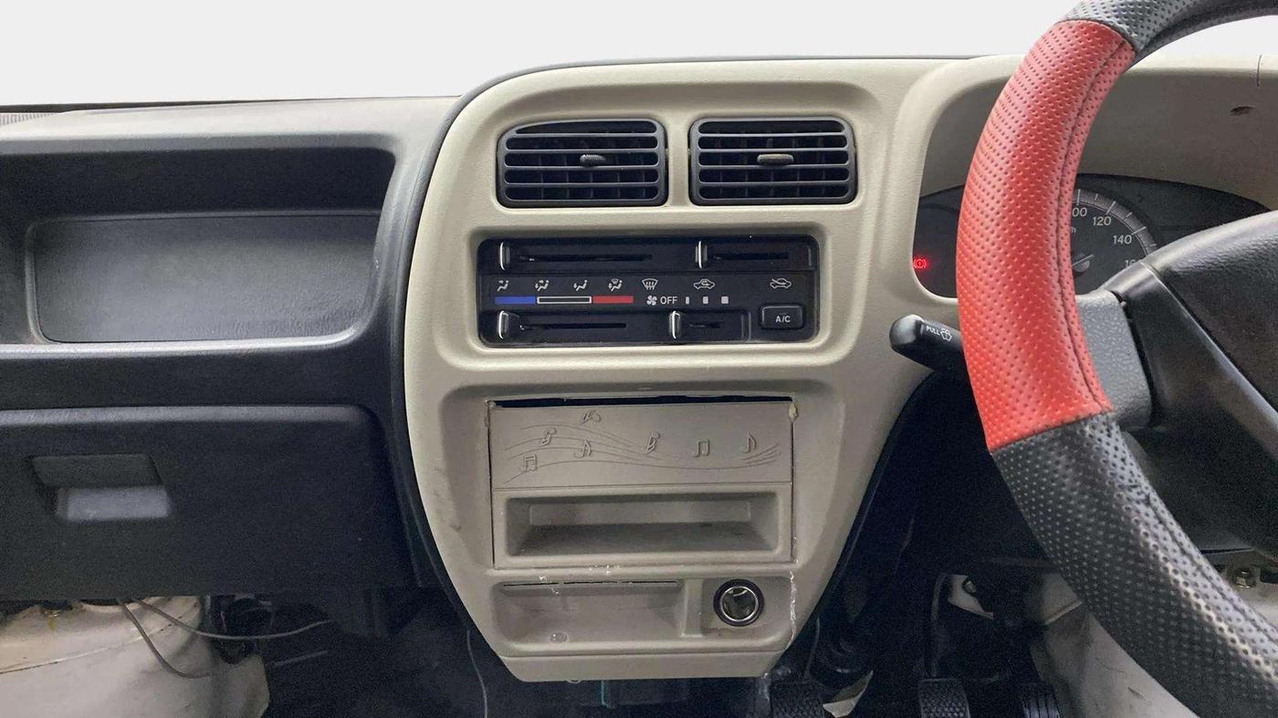 2020 Maruti Eeco 5 STR WITH A/C+HTR, Petrol, Manual, 22,918 km, Air Conditioner