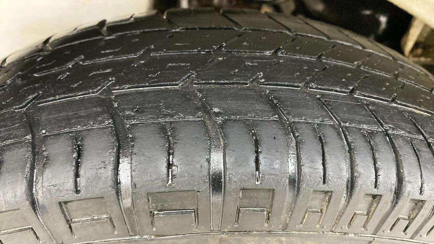 2020 Maruti Eeco 5 STR WITH A/C+HTR, Petrol, Manual, 22,918 km, Right Rear Tyre Tread