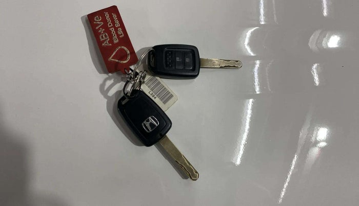 2015 Honda City 1.5L I-VTEC SV CVT, Petrol, Automatic, 35,329 km, Key Close Up