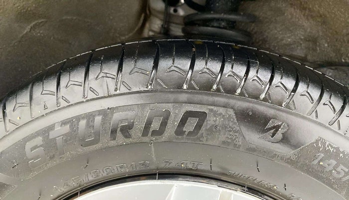 2021 Maruti Alto LXI CNG, CNG, Manual, 81,227 km, Right Front Tyre Tread