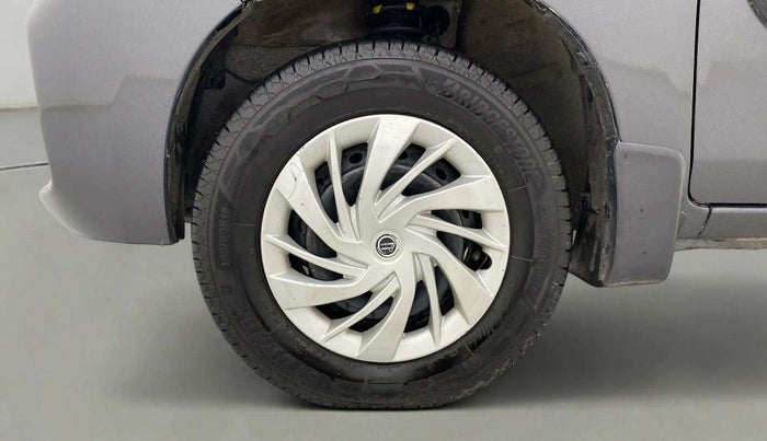 2021 Maruti Alto LXI CNG, CNG, Manual, 81,227 km, Left Front Wheel