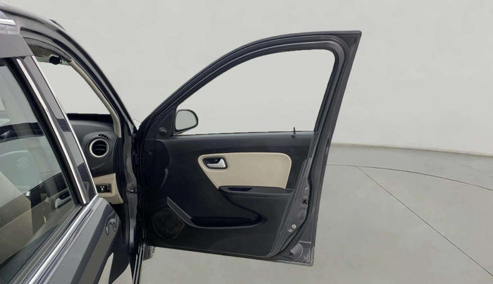 2021 Maruti Alto LXI CNG, CNG, Manual, 81,227 km, RHS Front Door