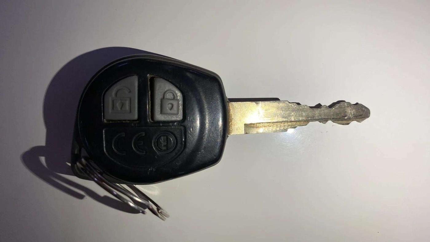 2017 Maruti Wagon R 1.0 VXI AMT, Petrol, Automatic, 89,673 km, Key Close Up
