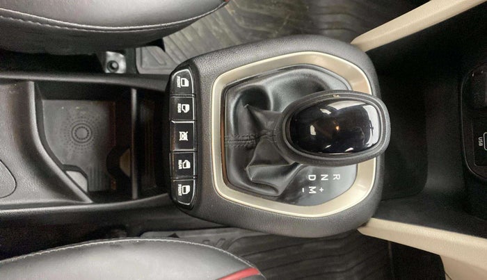 2021 Hyundai NEW SANTRO SPORTZ AMT, Petrol, Automatic, 7,166 km, Gear Lever