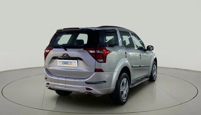 2019 Mahindra XUV500 W5, Diesel, Manual, 87,334 km, Right Back Diagonal