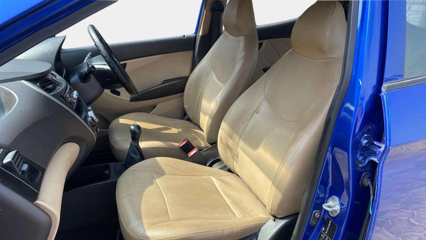 2018 Hyundai Eon ERA +, Petrol, Manual, 68,298 km, Right Side Front Door Cabin