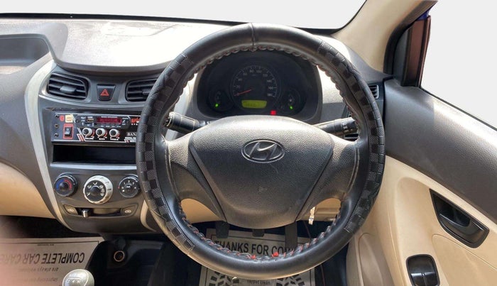 2018 Hyundai Eon ERA +, Petrol, Manual, 68,298 km, Steering Wheel Close Up