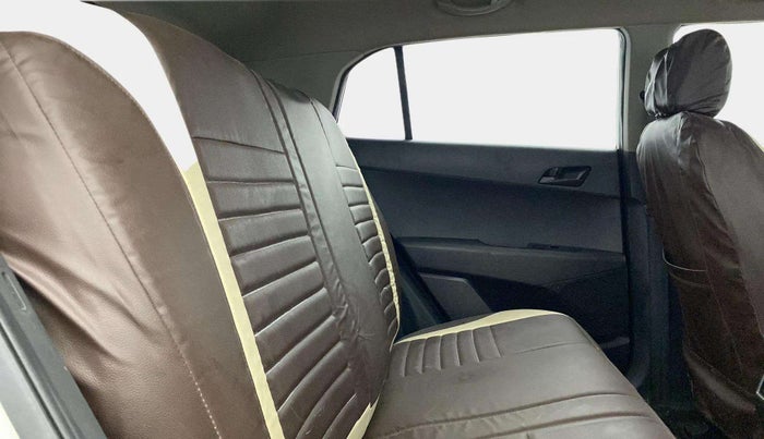 2017 Hyundai Creta E PLUS 1.6 PETROL, Petrol, Manual, 39,670 km, Right Side Rear Door Cabin
