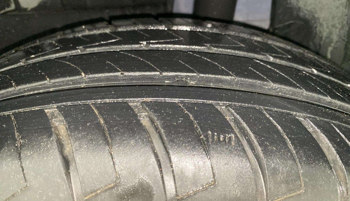 2024 Maruti Dzire ZXI Plus, Petrol, Manual, 12,268 km, Left Rear Tyre Tread