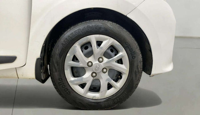 2017 Hyundai Grand i10 SPORTZ (O) 1.2 KAPPA VTVT, Petrol, Manual, 50,228 km, Right Front Wheel