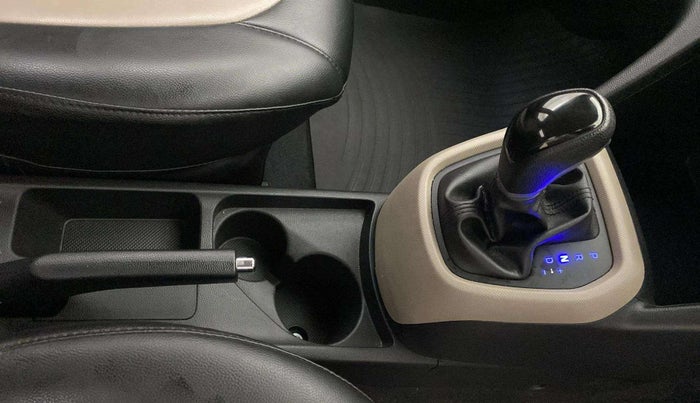 2019 Hyundai Grand i10 SPORTZ AT 1.2 KAPPA VTVT, Petrol, Automatic, 79,728 km, Gear Lever