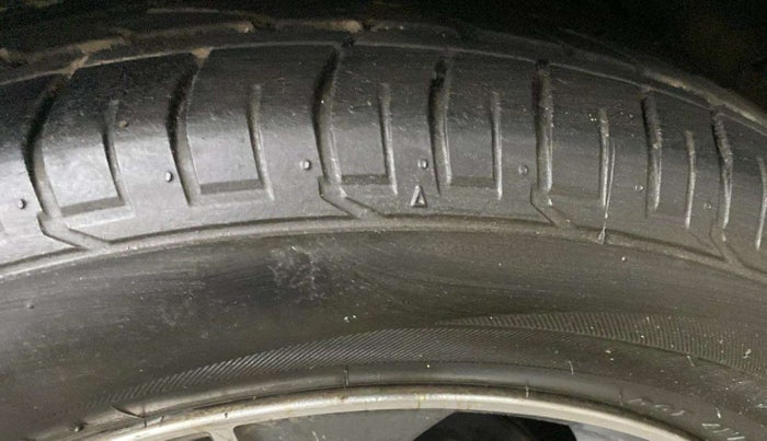2017 Hyundai Creta SX PLUS AT 1.6 PETROL, Petrol, Automatic, 53,095 km, Right Rear Tyre Tread